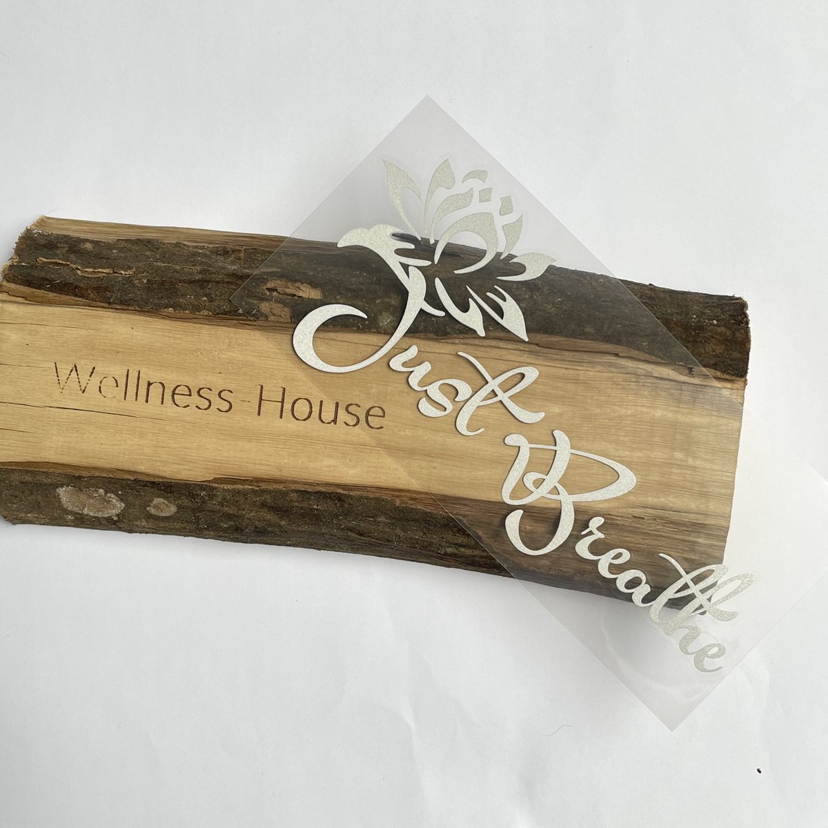 Wellness-House | Auto Sticker Just Breathe Zilver | Sticker | Scooter Sticker | Laptopsticker | Adem In Adem Uit | Zen Sticker | Relax | Zen | Zen Cadeau